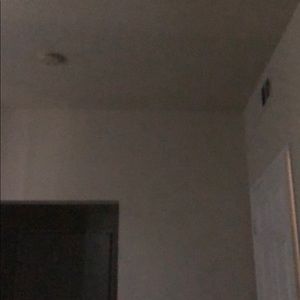 Meet your Posher, Victor